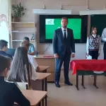 Парту Героя открыли в бийской школе в память о двух выпускниках