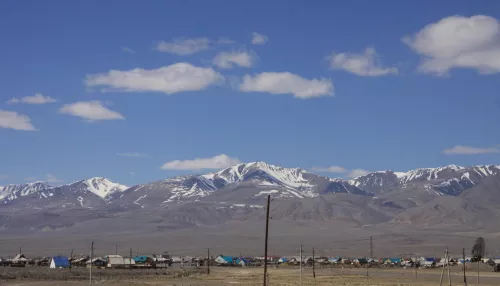 Власти Республики Алтай расторгли контракт с подрядчиком по ФОКу в Кош-Агаче