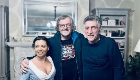 Совсем другой Тигран: Симоньян показала редкие личные фото Кеосаяна разных лет