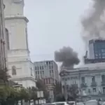 Российские дроны ударили по кол-центру мошенников в Днепре. Видео