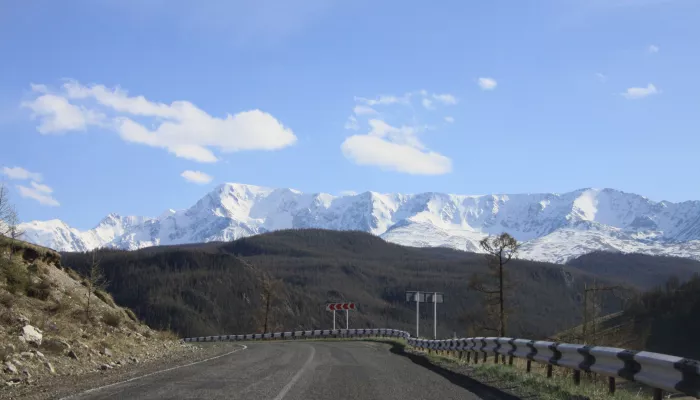 Дорога – сказка: какие виды открываются с Чуйского тракта в Горном Алтае. Фото