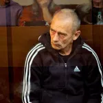 Барнаульского маньяка Виталия Манишина еще не перевели в тюрьму