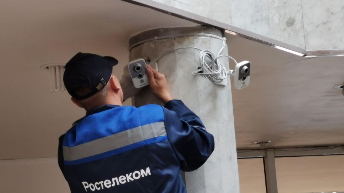 Монтаж камеры