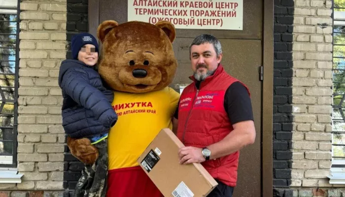 11-летний мальчик, которого поджег подросток в Алтайском крае, вышел из больницы
