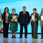 Торжественная церемония Признание-2025 прошла в Барнауле ко Дню учителя. Фото