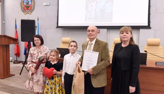 Лучшие семьи Барнаула раскрыли секреты семейного счастья. Фото
