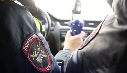 Женщина устроила ДТП в Заринском районе и сбежала, обронив подложный номер