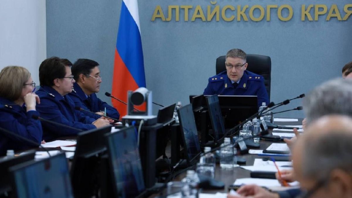 Совещание по вопросам проведения капитального ремонта и строительства социальных объектов
