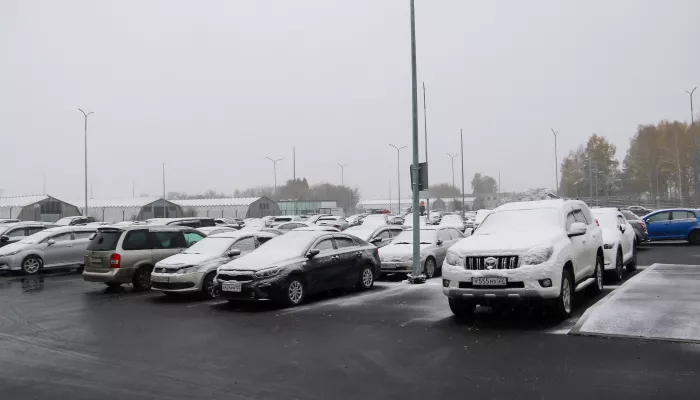 Особенности зимней стоянки. Как правильно припарковать автомобиль в холодный сезон