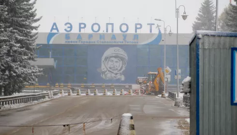 Небесная стройка Барнаула: как выглядит почти готовый терминал и его мегапарковки