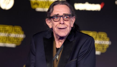 Исполнитель роли Чубакки в Звездных войнах умер на 75-ом году жизни