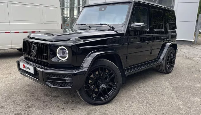 Тонированный Mercedes с салоном из кожи наппа продают за 16,5 млн в Барнауле. Фото