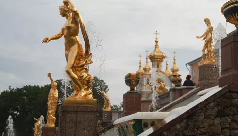 Дыхание имперской роскоши: блеск осеннего Петергофа глазами барнаульского фотографа