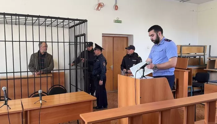 Жителя Республики Алтай, стрелявшего в сотрудника ФСБ, отправили под стражу