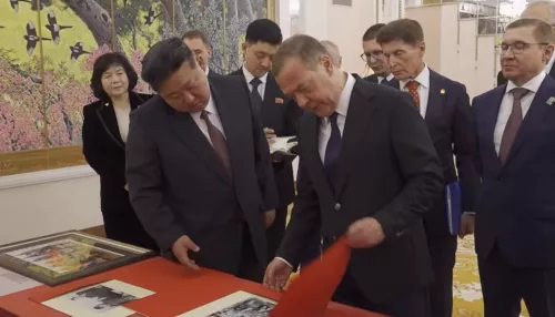 Медведев передал Ким Чен Ыну архивное письмо его дедушки Сталину