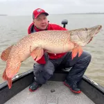 Сибиряк поймал щуку весом 18 кг и рассказал, как ему это удалось