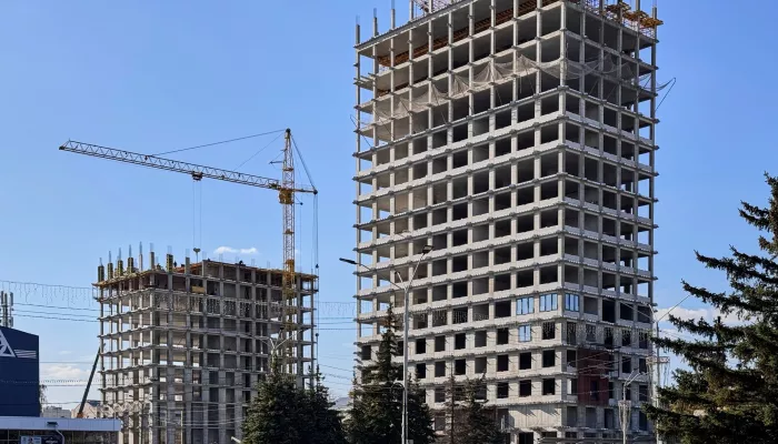 Октябрь в Сахаров Парке: как изменилась стройплощадка элитных резиденций в Барнауле