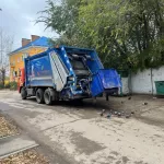 Новые мусоровозы вышли на работу в Каменской и Рубцовской зонах