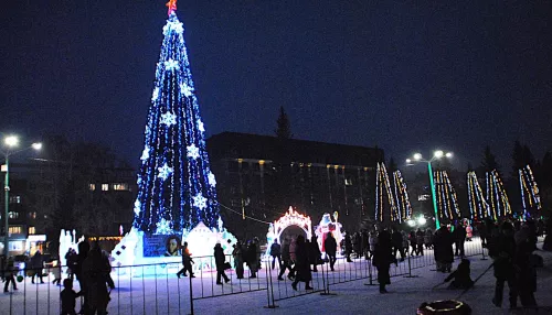 В центре Бийска возведут космический ледовый городок