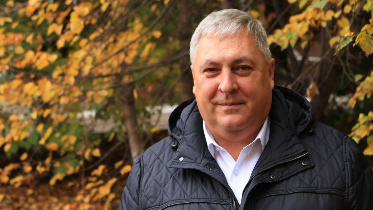 Юрий Жидков