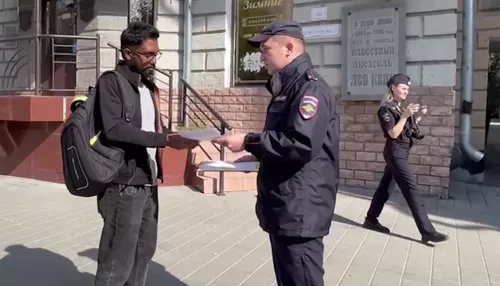 29 полицейских из Алтайского края борются за звание Народный участковый – 2025