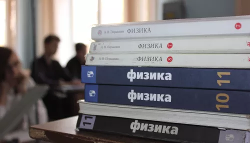 Россети Сибирь открыли новый учебный сезон для энергокружков и энергокласса