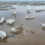 Затор льда на Чумыше грозит Тальменке подтоплением