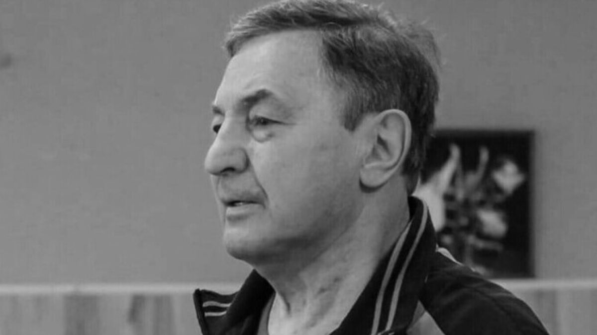 Олег Чехов