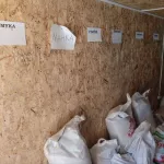 Просрочка и отсутствие медкнижек: в кафе Горно-Алтайска нашли ряд нарушений