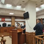 Банду из Алтайского края судят за похищение криптоинвестора