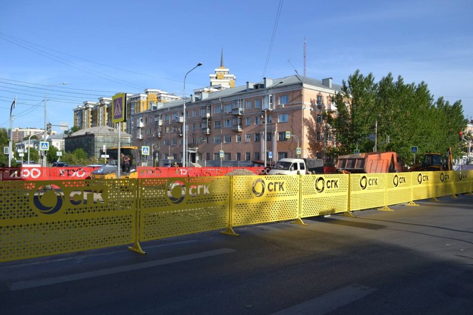 СГК продолжает благоустройство участков после обновления теплосетей в Барнауле СГК продолжает благоустройство участков после обновления теплосетей в Барнауле