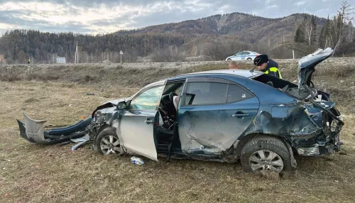 Улетели в кювет и врезались в столб: два жестких ДТП произошли в Республике Алтай