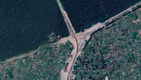 Кроха-терминал, развязка и не только: как выглядят большие стройки Барнаула из космоса