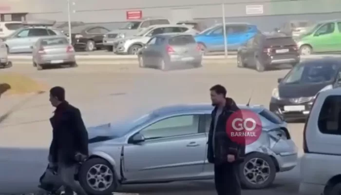Массовое ДТП произошло на проспекте Ленина в Барнауле