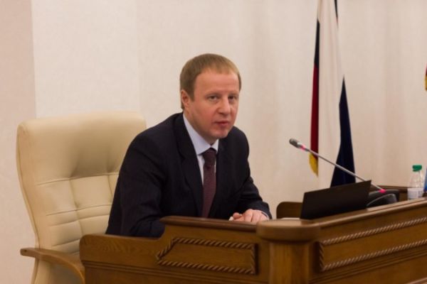 Губернаторский дневник: награждение школьников Виктором Томенко. Трансляция