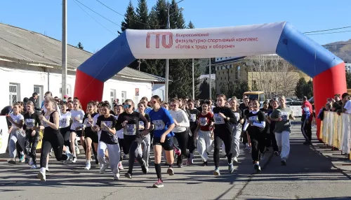 Всероссийский забег Кросс нации собрал 500 участников в Горно-Алтайске