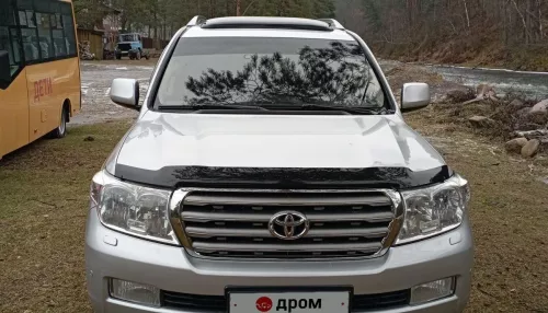 Внедорожник в люксовой комплектации продают в Горном Алтае за 3 млн рублей. Фото