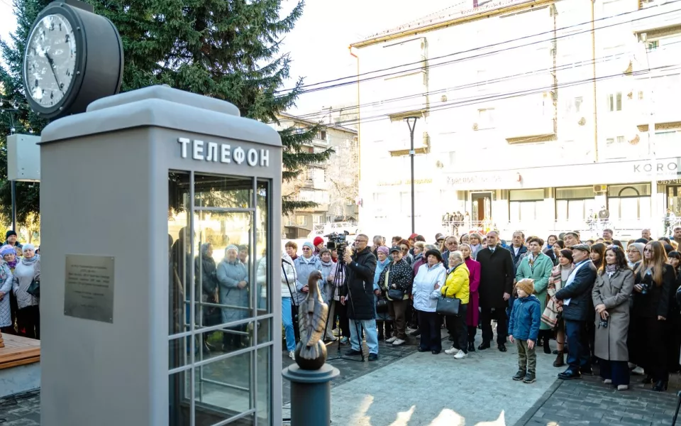 Ростелеком установил в Горно-Алтайска арт-объект, посвященный истории связи региона