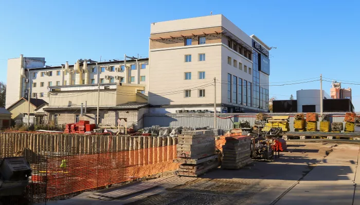 Новый подрядчик приступил к строительству барнаульского ЦУМа