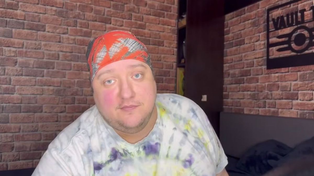 Звезда Полицейского с Рублевки Роман Попов умер в 40 лет от рака головного мозга Роман Попов