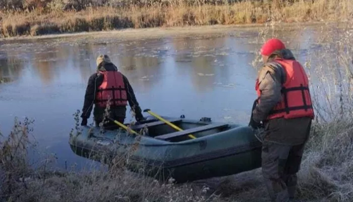 Мужчина застрял в пойме реки Алей в Алтайском крае Мужчина застрял в пойме реки Алей в Алтайском крае