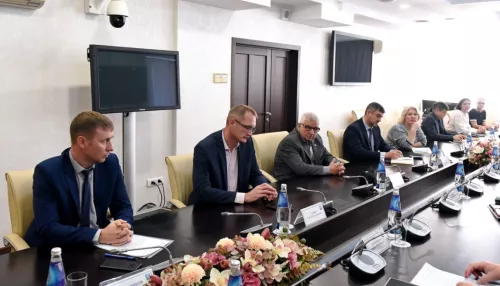 Вопрос платы за содержание жилых помещений обсудили власти Барнаула