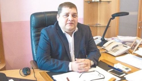 Прокуратура проверила поездки главы Троицкого района на служебном авто