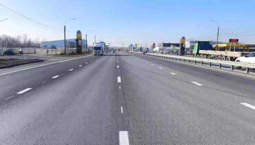 11 км гладкого асфальта: отремонтирована дорога на Правобережном тракте в Барнауле