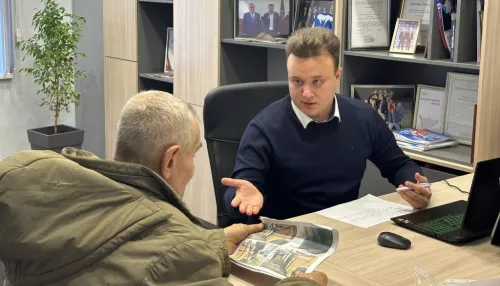 Чистый двор и помощь волонтерам: депутаты БГД помогли барнаульцам решить ряд вопросов