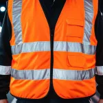 Огонек безопасности. Главное о световозвращающих элементах на дороге