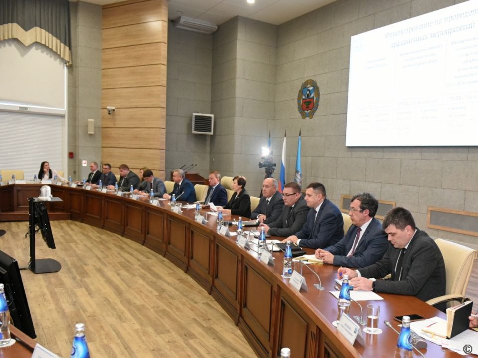 Заседание оргкомитета по подготовке к Новому году