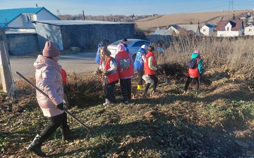 Месячник осенней санитарной очистки в Барнауле