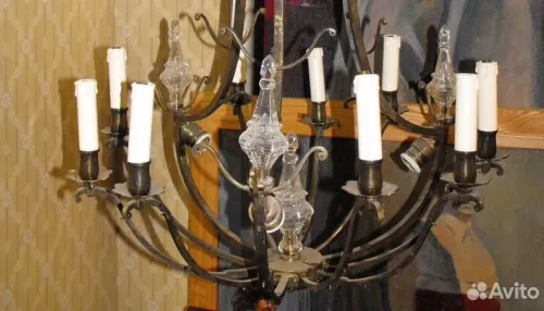 Антикварную люстру как в апартaментaх Hаполeонa III продают в Барнауле