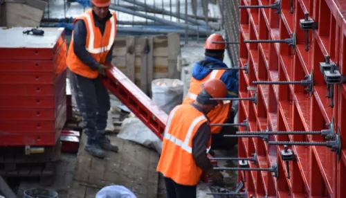 Новый корпус за 1,1 млрд рублей построят для поликлиники № 9 в Барнауле